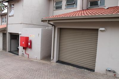 Duplex For Sale in Eastleigh, Edenvale