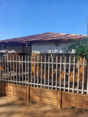 House For Sale in Bezuidenhout Valley, Johannesburg